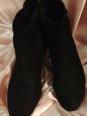 impo Black Ankle Boots Size 8
